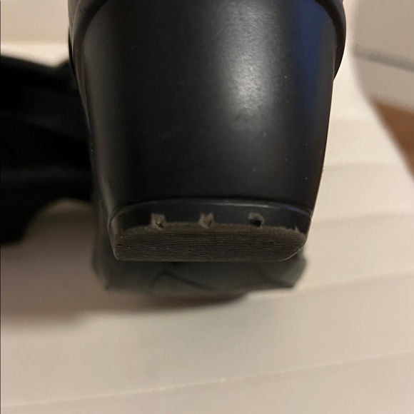 Clarks Women's Black Flats - Picture 8 of 9